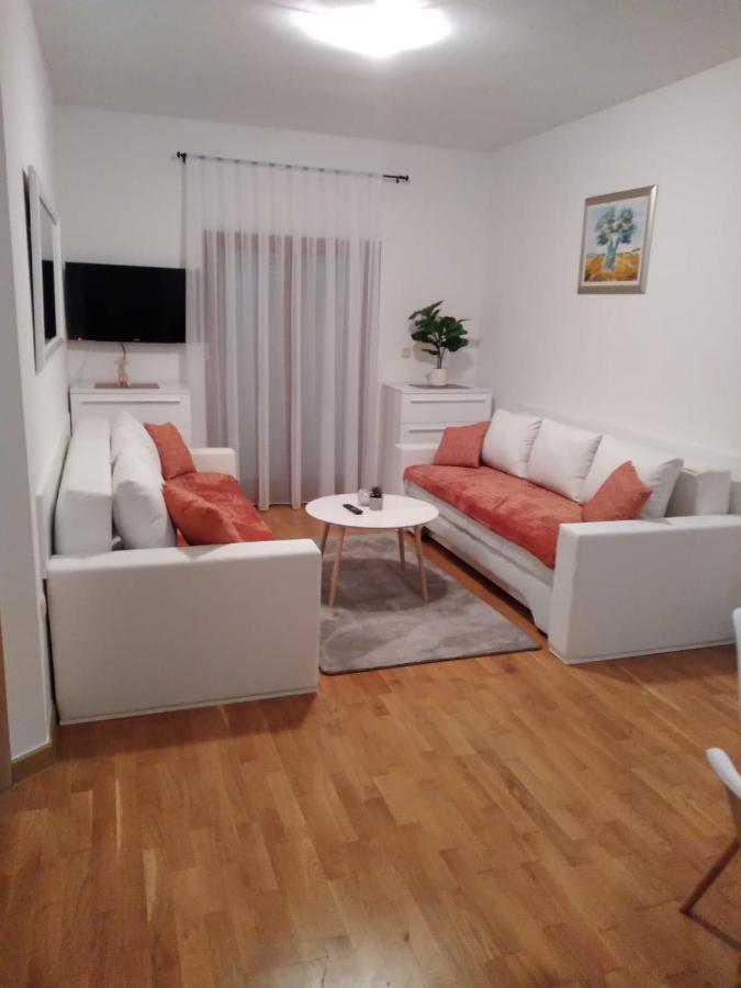 Marys Home Apartment Medugorje Eksteriør bilde